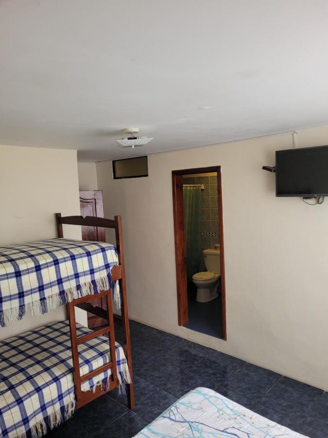 Hostal Haziel Salinas  Eksteriør billede