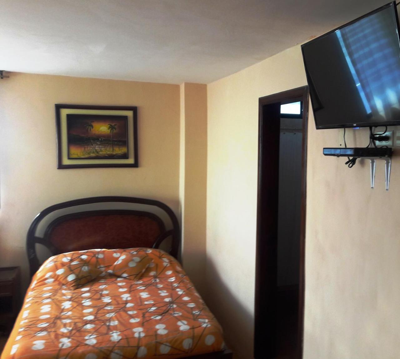 Hostal Haziel Salinas  Eksteriør billede